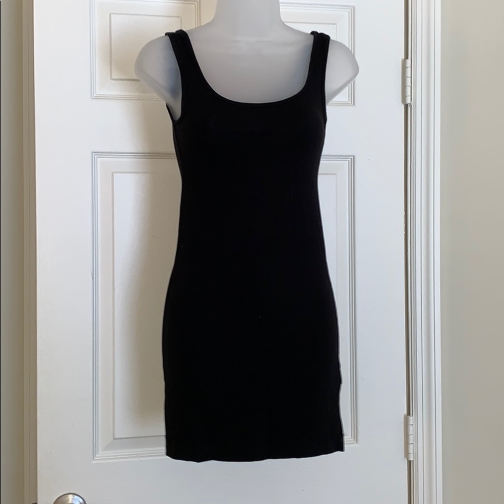 Long black tank